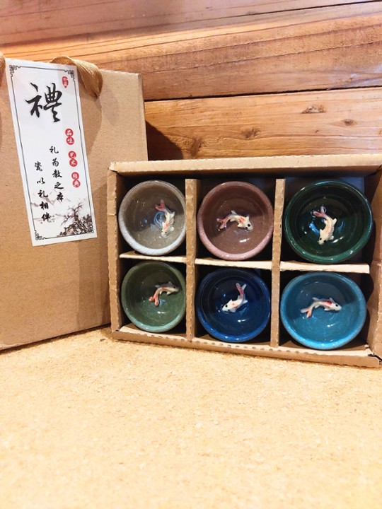 Whole box koifish cup