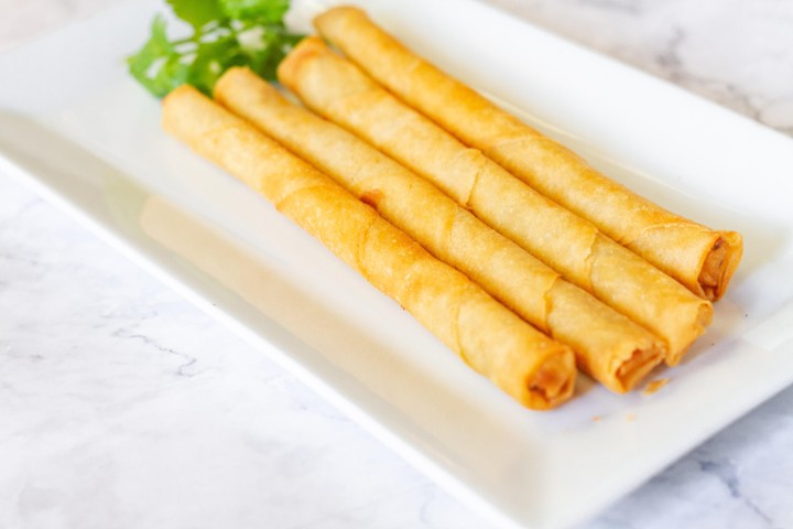 Chicken Taro Egg Rolls (4pc) 芋头鸡肉春卷