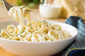 Fettuccine Alfredo