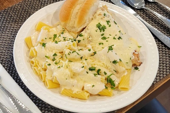 Italian Baked Chicken Alfredo w/ Rigatoni