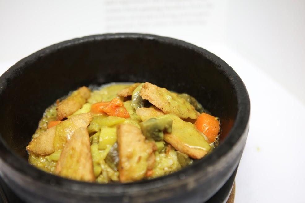 Curry 'Chicken' Bibimbap or Stone Bowl