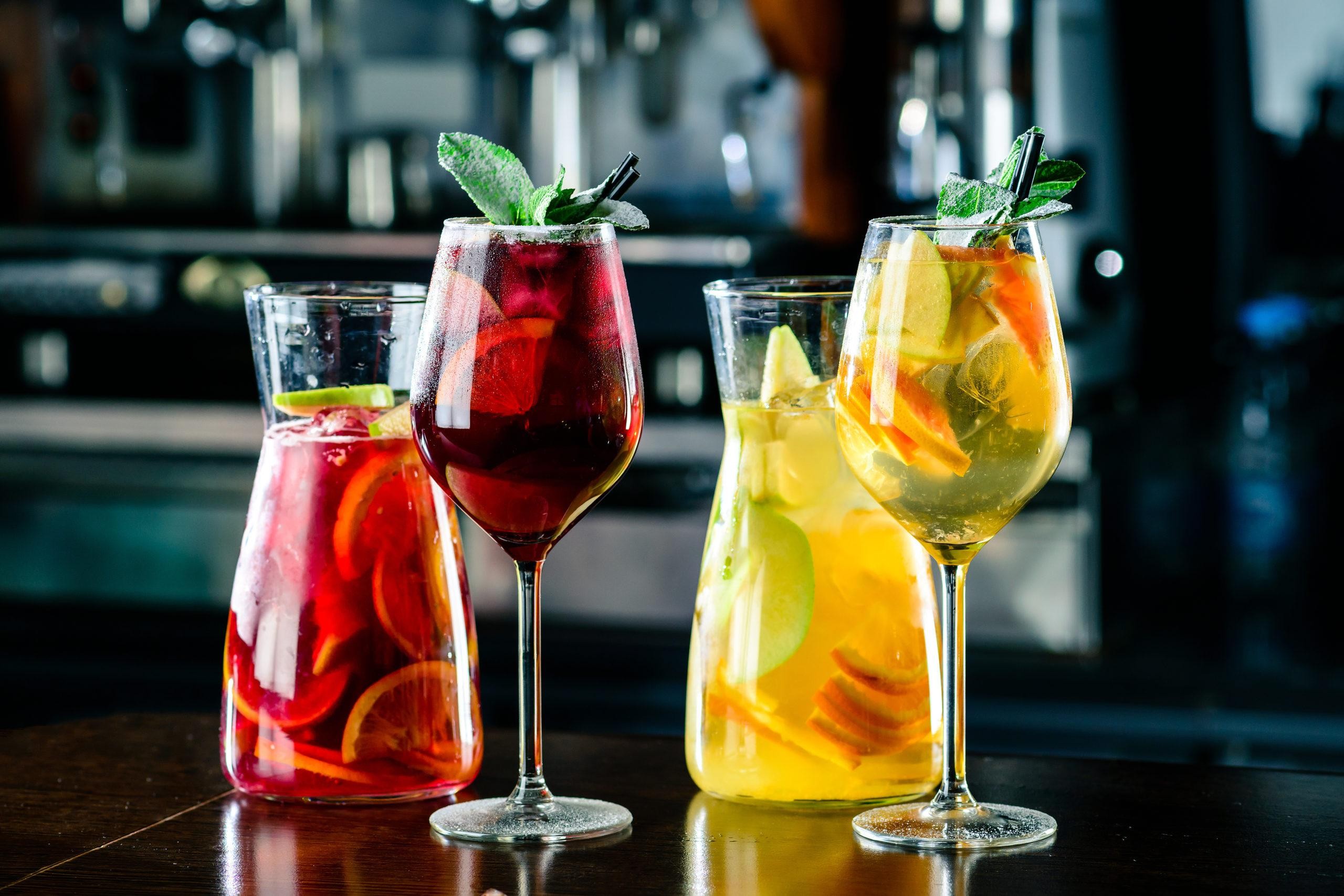 Sangria (Red or White)