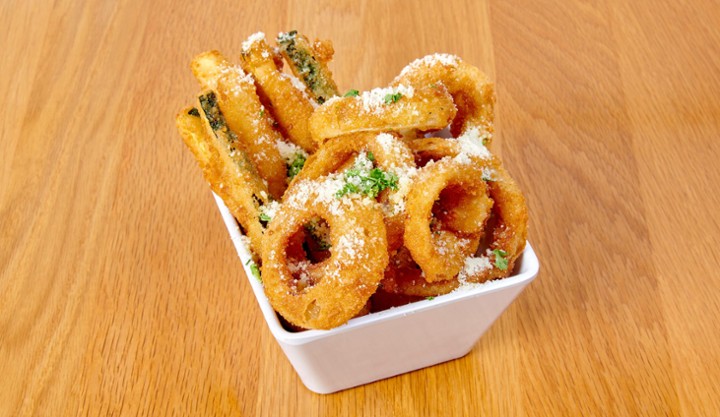 Garlic Half Onion Rings - Half Zucchini Stix