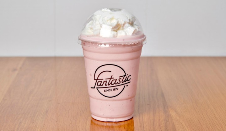 Strawberry Milkshake 🍓