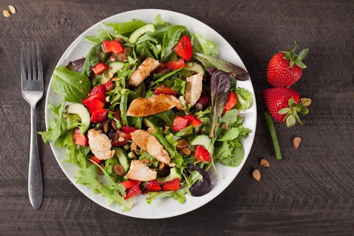 ALMOND BERRY CHICKEN SALAD