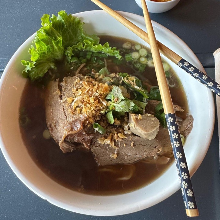 Stew Beef Noodle Soup