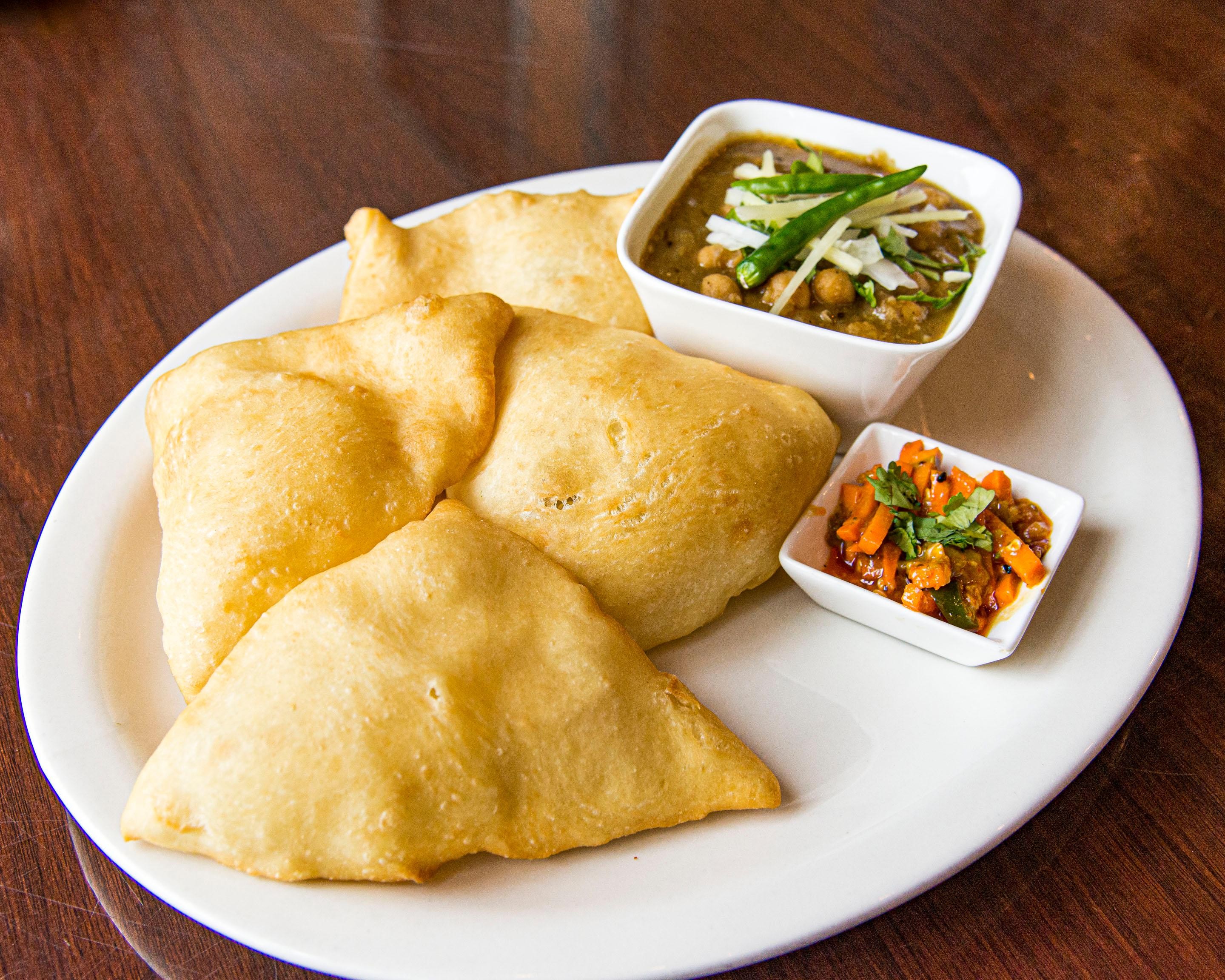 CHOLLE BHATURE