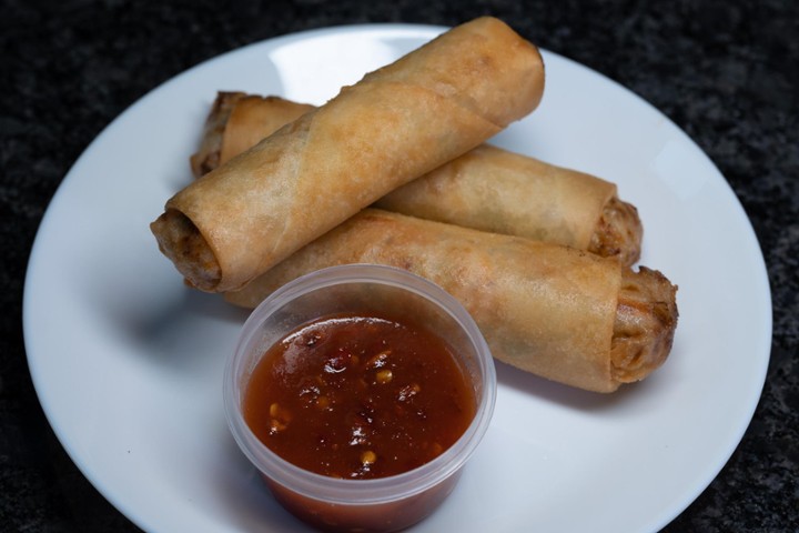 Vibes Chicken Eggrolls (3)