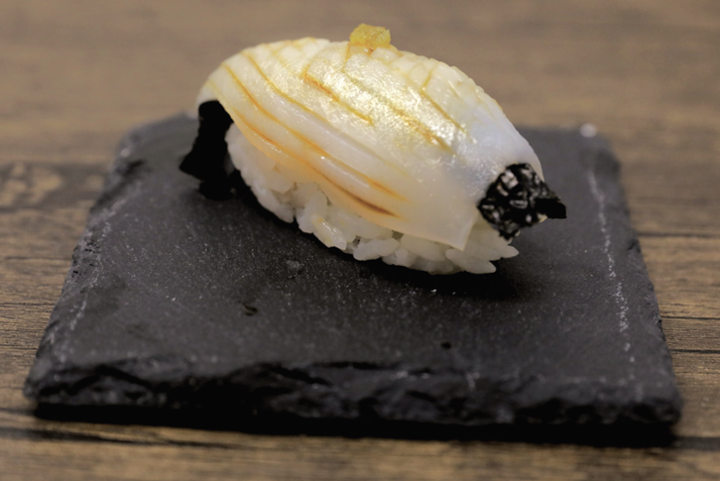 Squid Sushi (Ika)