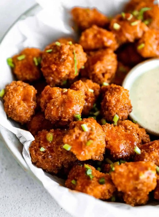 Buffalo Popcorn Chicken w/blue cheese