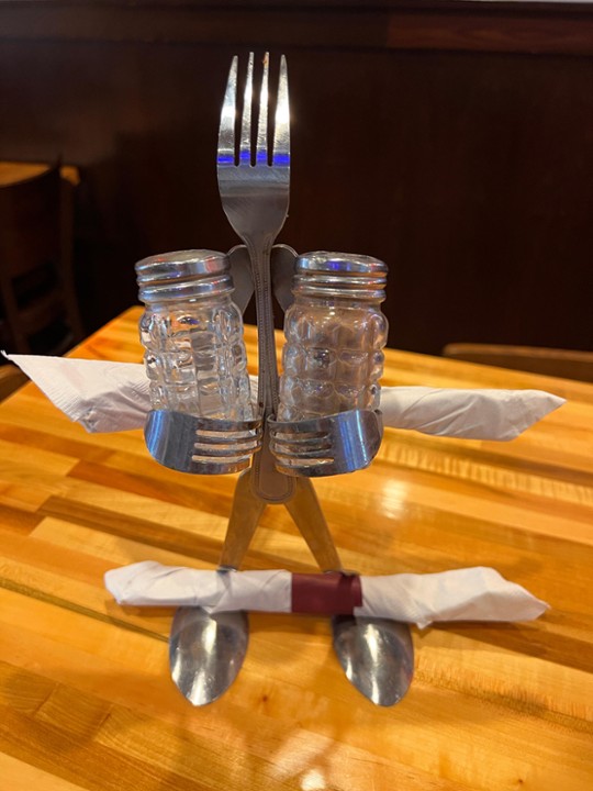 Hearh Fork art salt and pepper