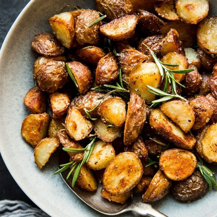 Oven Baked Rosemary Roasted Potatoes