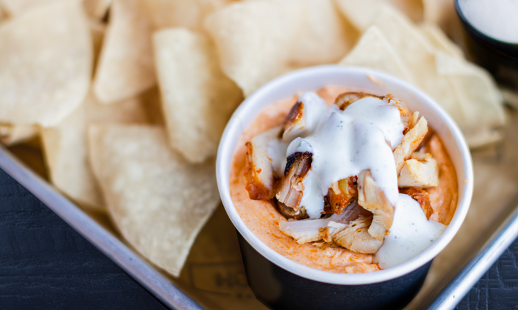 PINT BUFFALO CHICKEN DIP