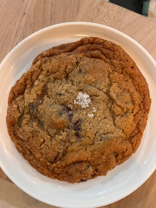 Salted Chocolate Chip Cookie