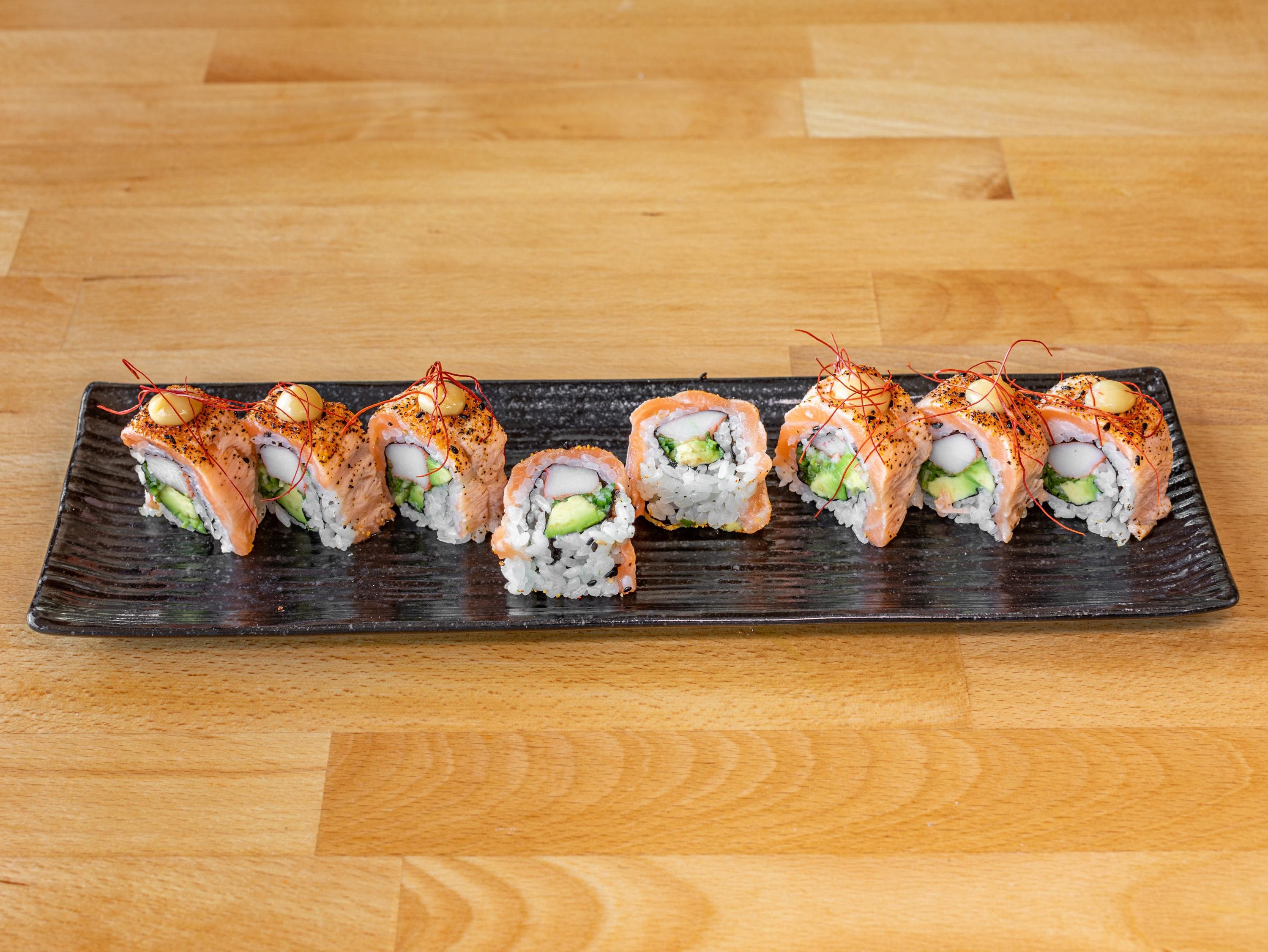Torched Salmon Roll