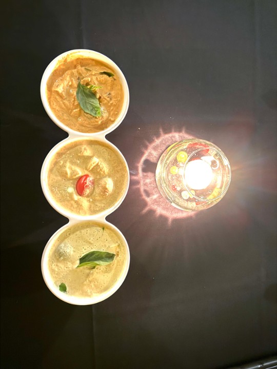 Stop Light Curry Flight GF