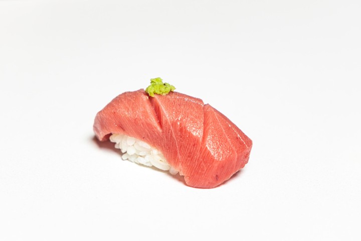 Medium Fatty Tuna Sushi