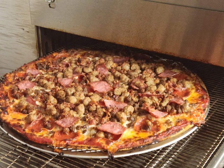 Mountain of Meat Pizza