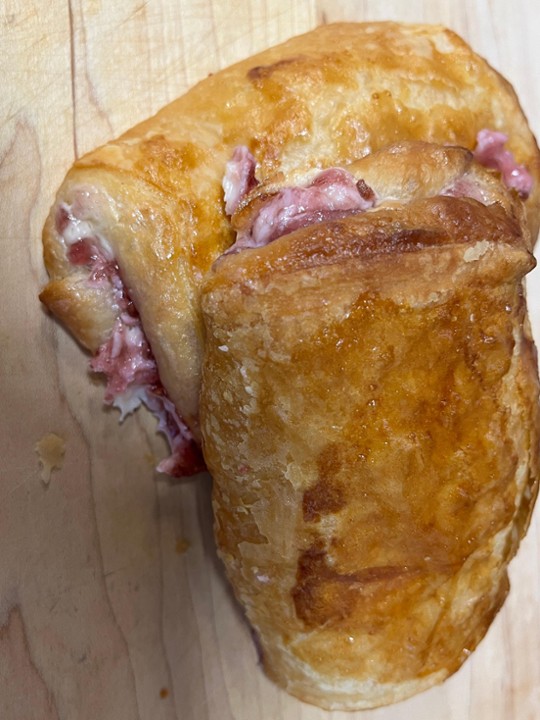 Raspberry CC Croissant