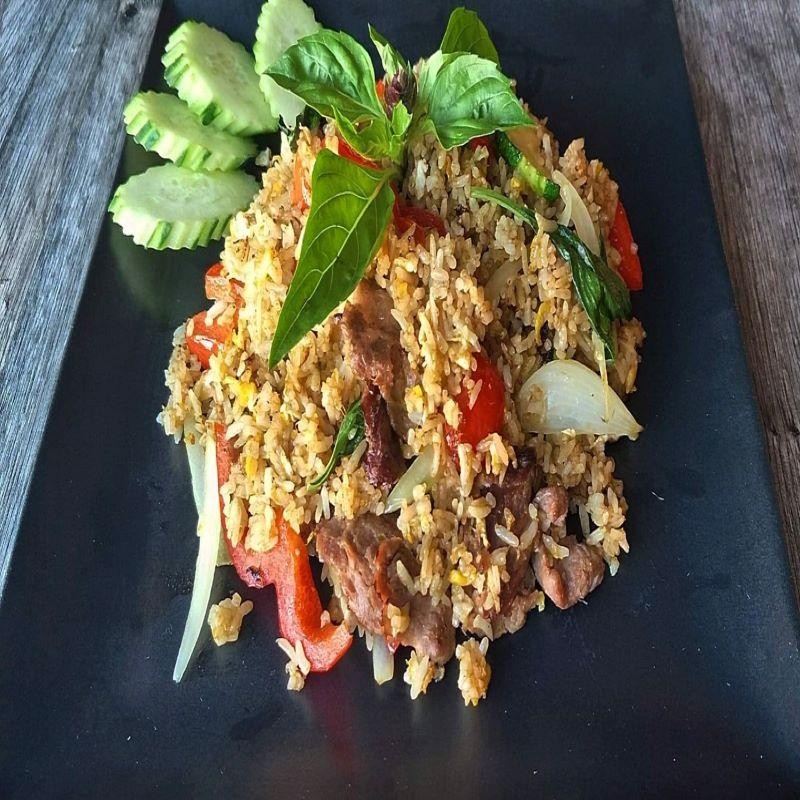 F2  Bangkok Curry Fried Rice