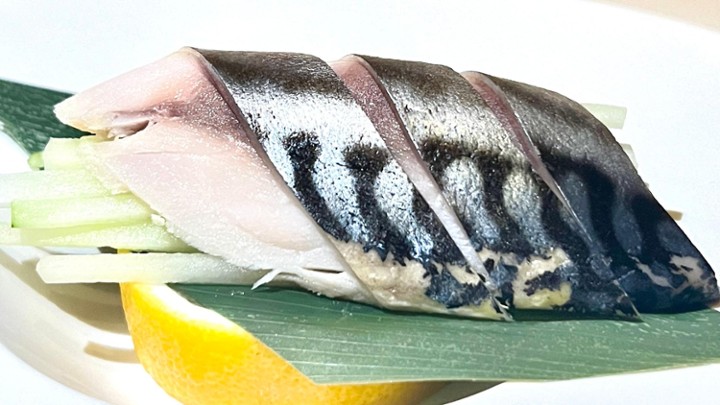 Saba Sashimi