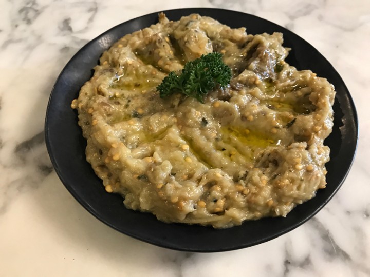 Melitzana Salata