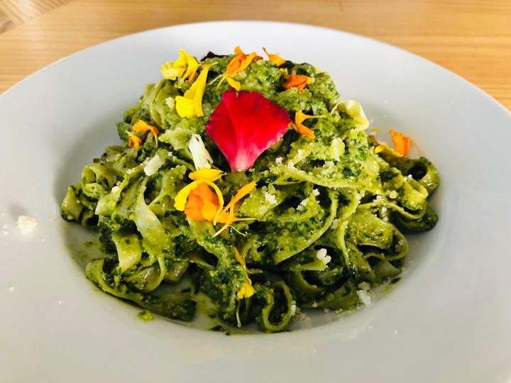 FETTUCCINE PESTO