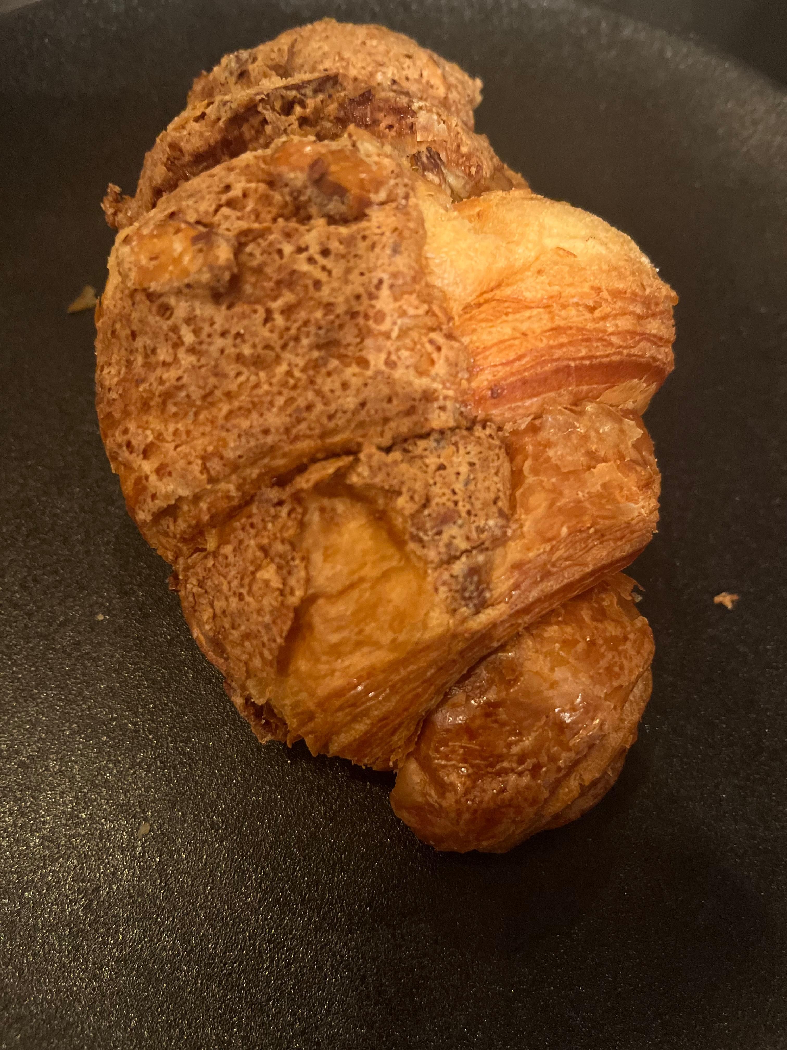 Almond/Chocolate Croissant