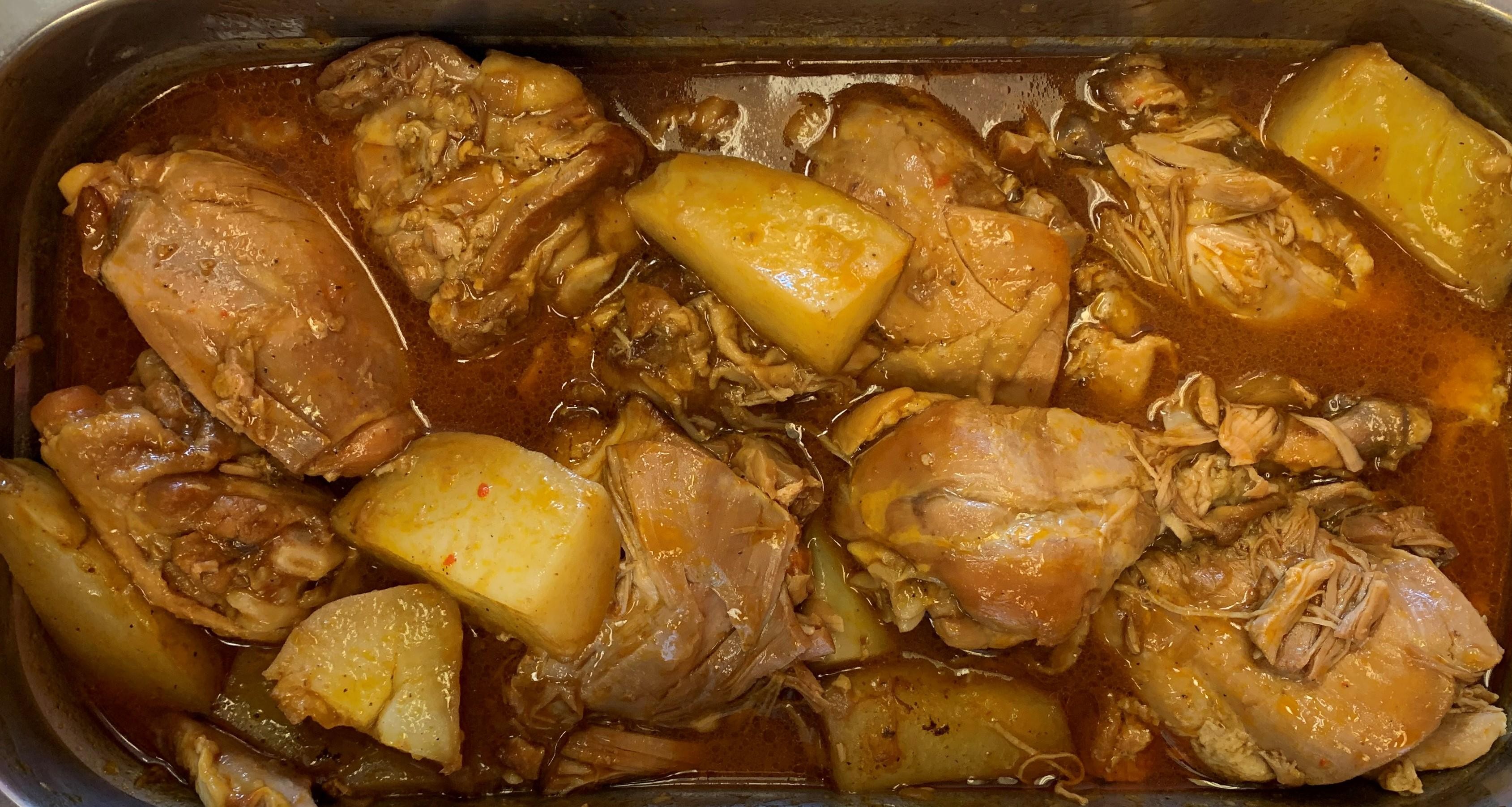 Chicken Caldereta Tray