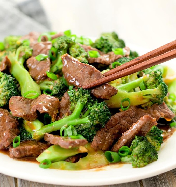 B10 Beef w. Broccoli 牛肉清炒西兰花