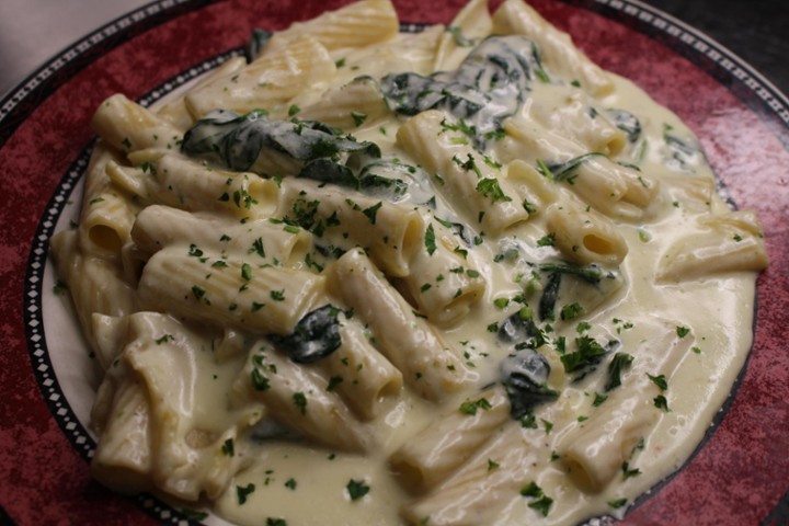 Spinach Ricotta Rigatoni