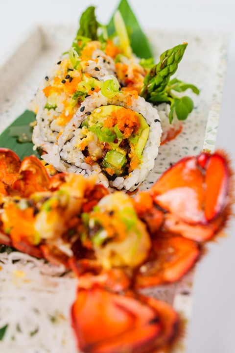 LOBSTER TAIL ROLL