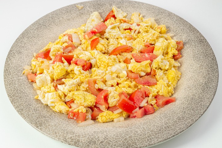 Eggs w/ Tomato & Onion