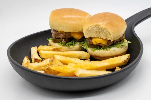 KIDS Cheeseburger Sliders