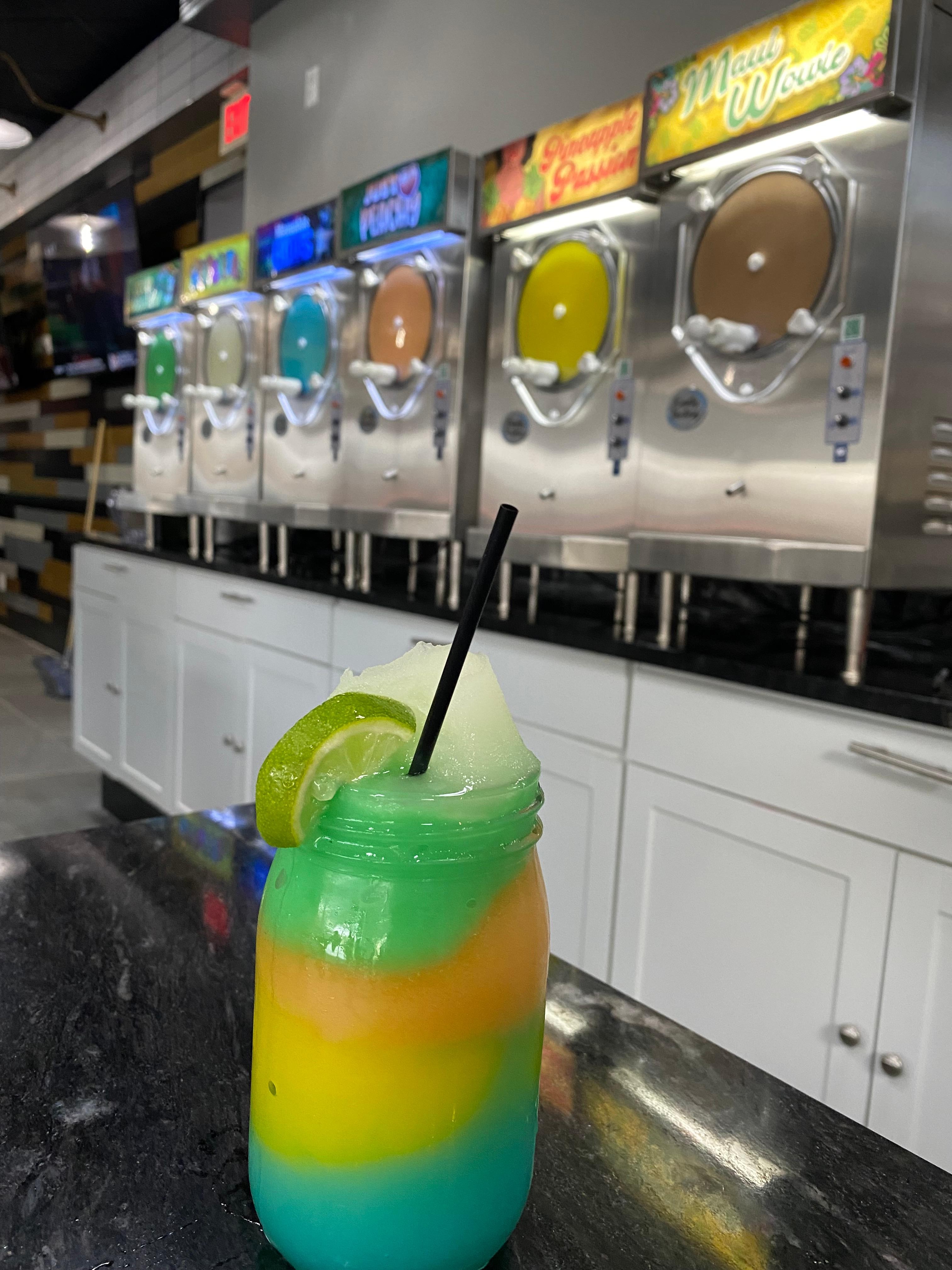 D'Bo's Daiquiris Wings & Seafood 28595 Northwestern Hwy. Daiquiri