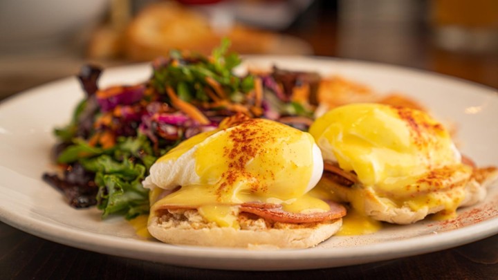 Smoked Salmon Benedict