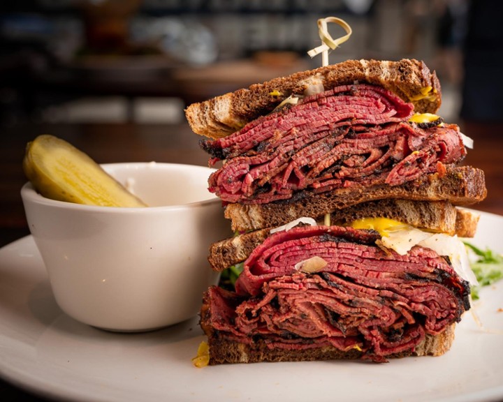 PU_Pastrami Sandwich