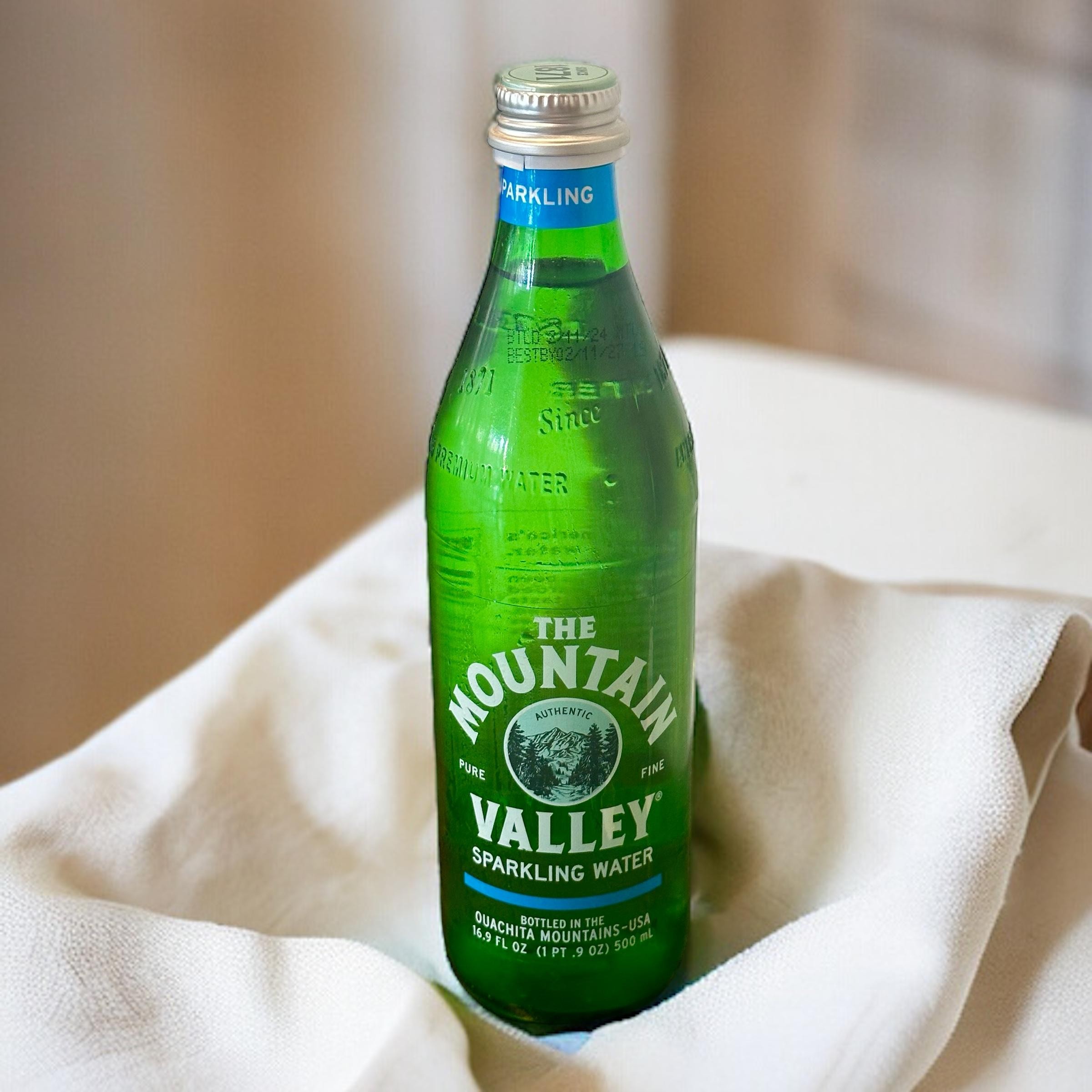 MOUNTAIN VALLEY SPARKLING WATER