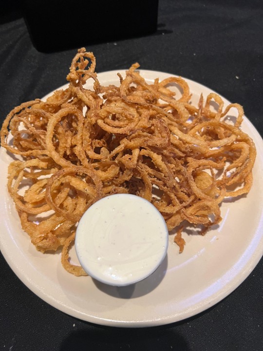 ONION RINGS STRAWS HALF ORDER