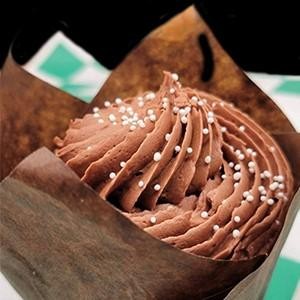 Chocolate Wedding Cake Cupcake