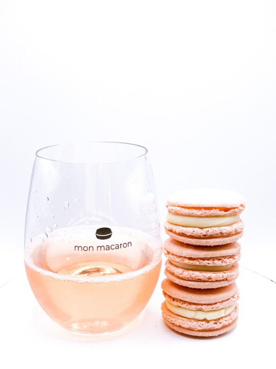 Rosé Macaron