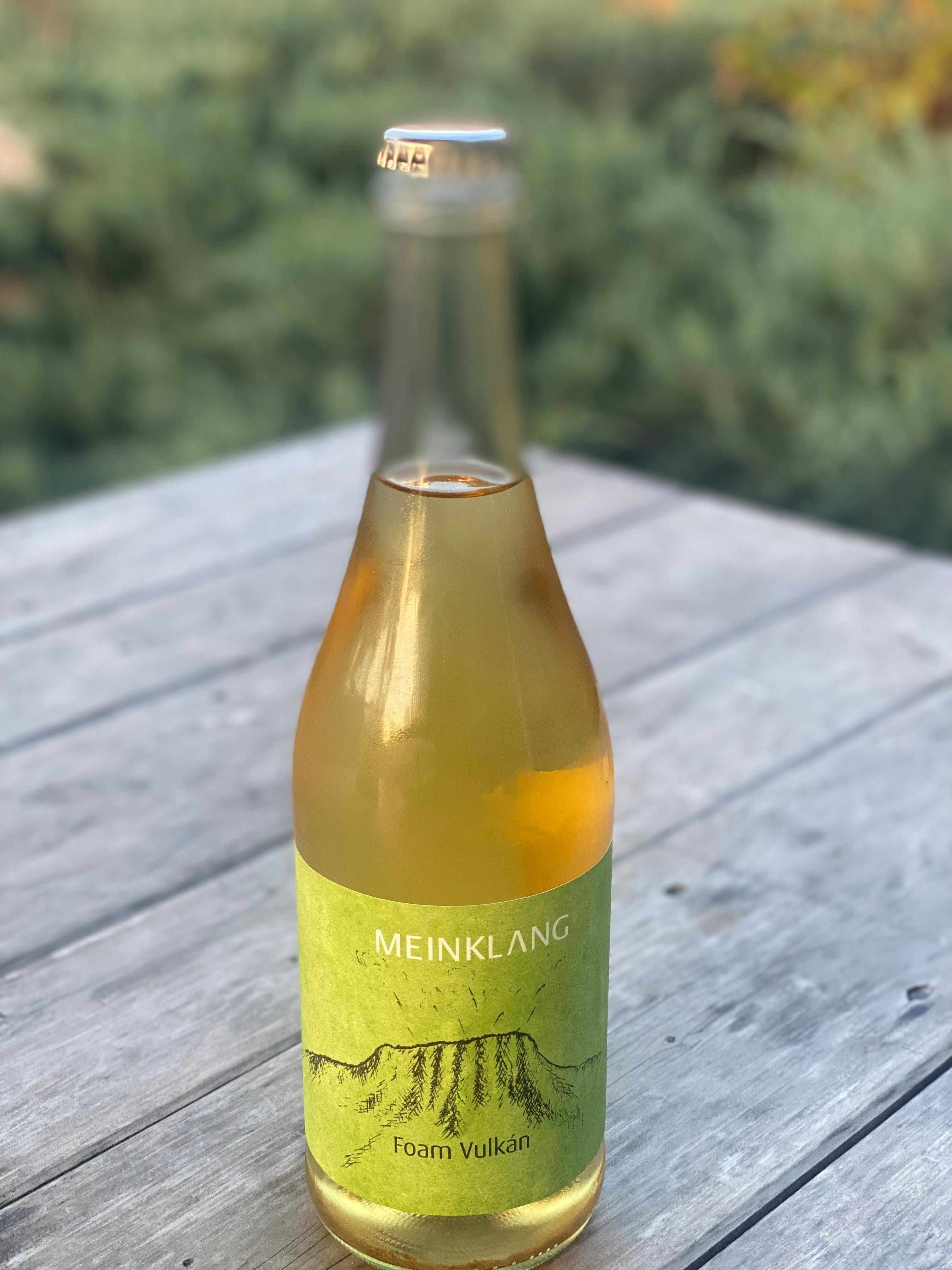 Meinklang Foam Vulkant BOTTLE