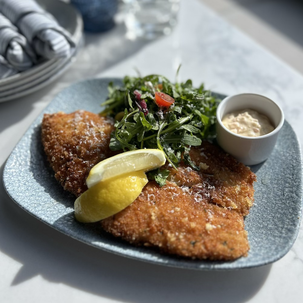 Bar Salotto Flounder Milanese