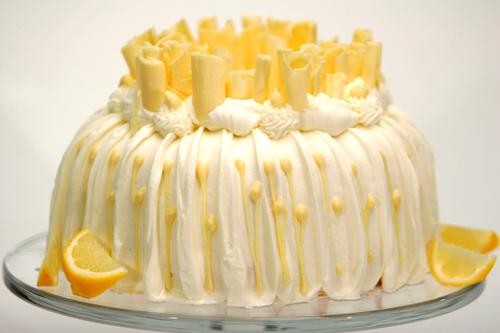 Lemon White Chocolate Bundt Cake