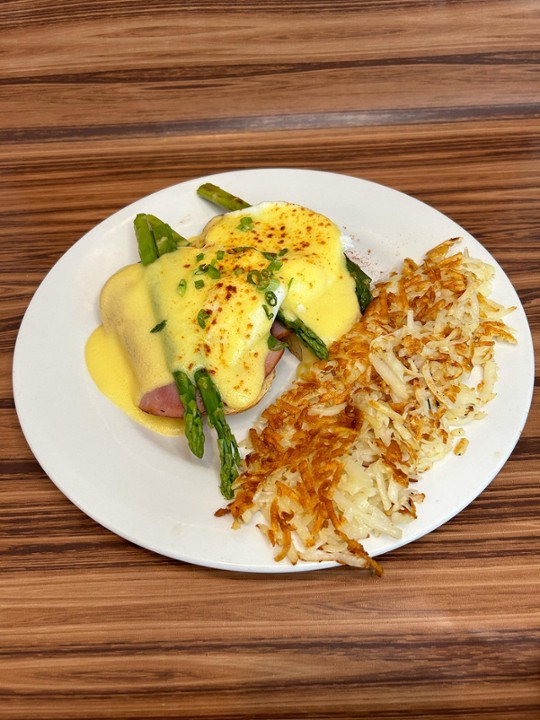 Mary's Benedict