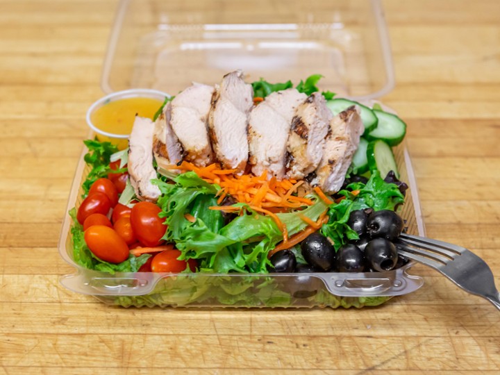 Grilled Chicken Tossed Salad