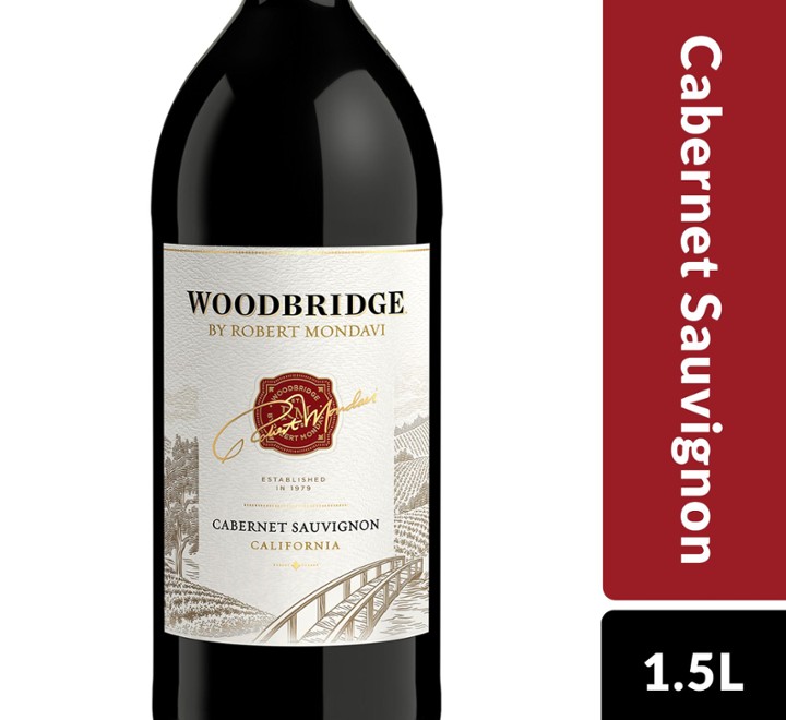 Woodbridge by Robert Mondavi Cabernet Sauvignon Red Wine 1.5L