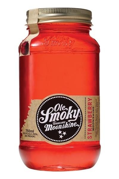 Ole Smoky Strawberry Lightnin' Moonshine Whiskey - 750ml Jar
