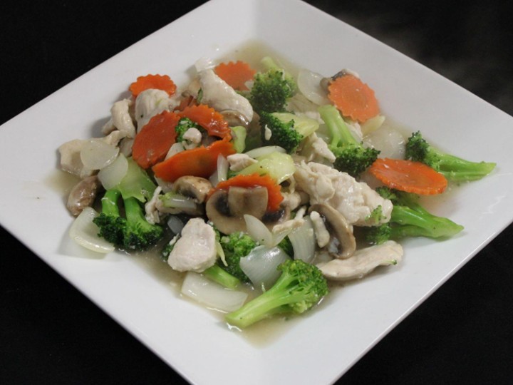 Senior Broccoli ( Chicken or Tofu)