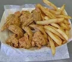 6 Wings (comes with fries, coleslaw & bread)